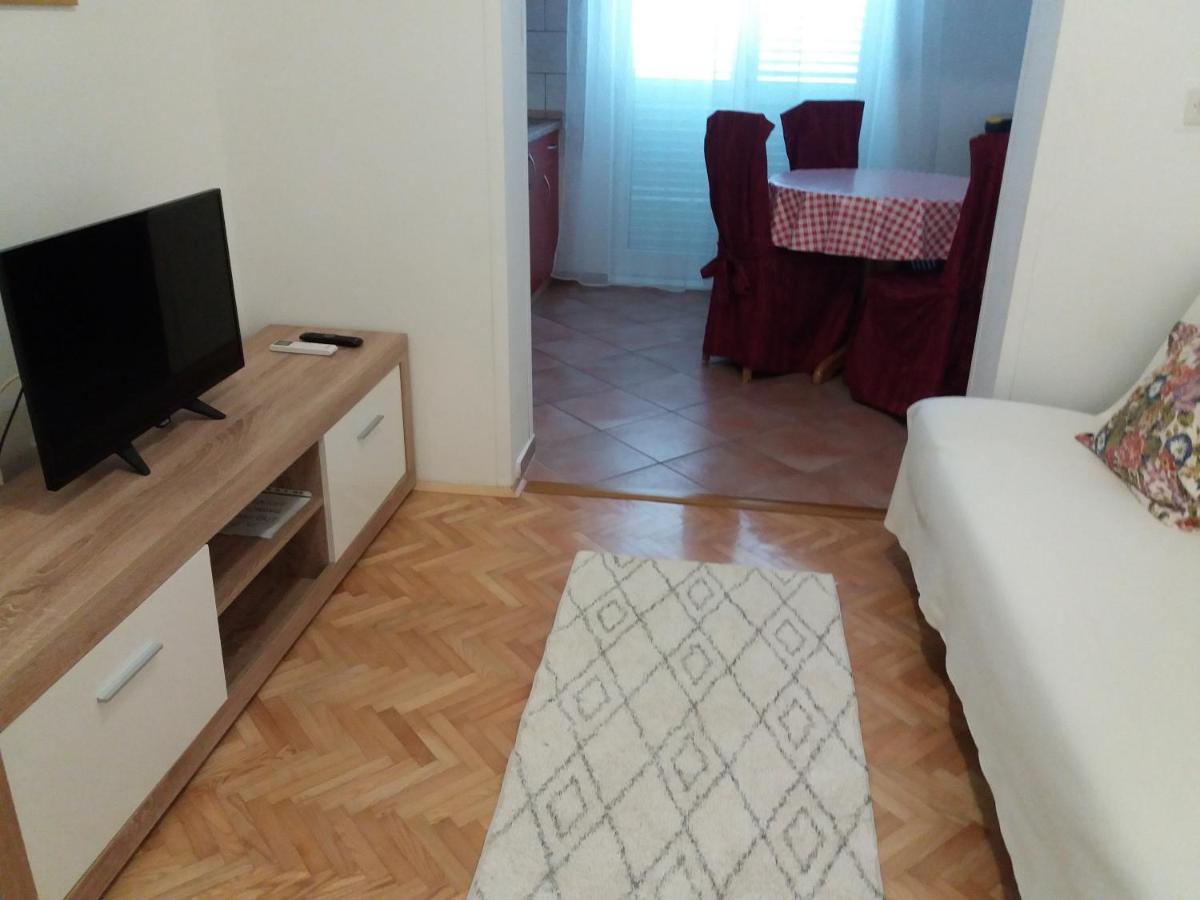 Apartmani Lana 布罗达里卡 外观 照片