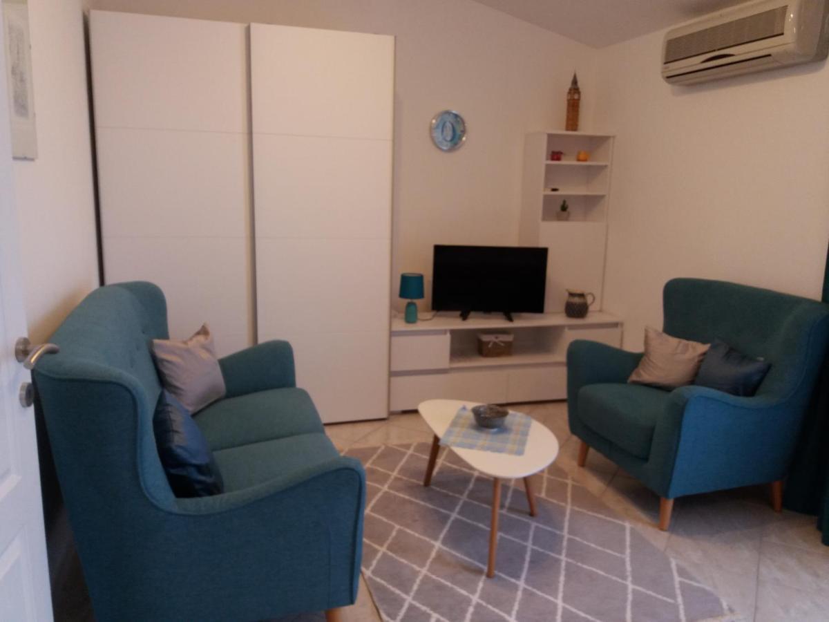 Apartmani Lana 布罗达里卡 外观 照片