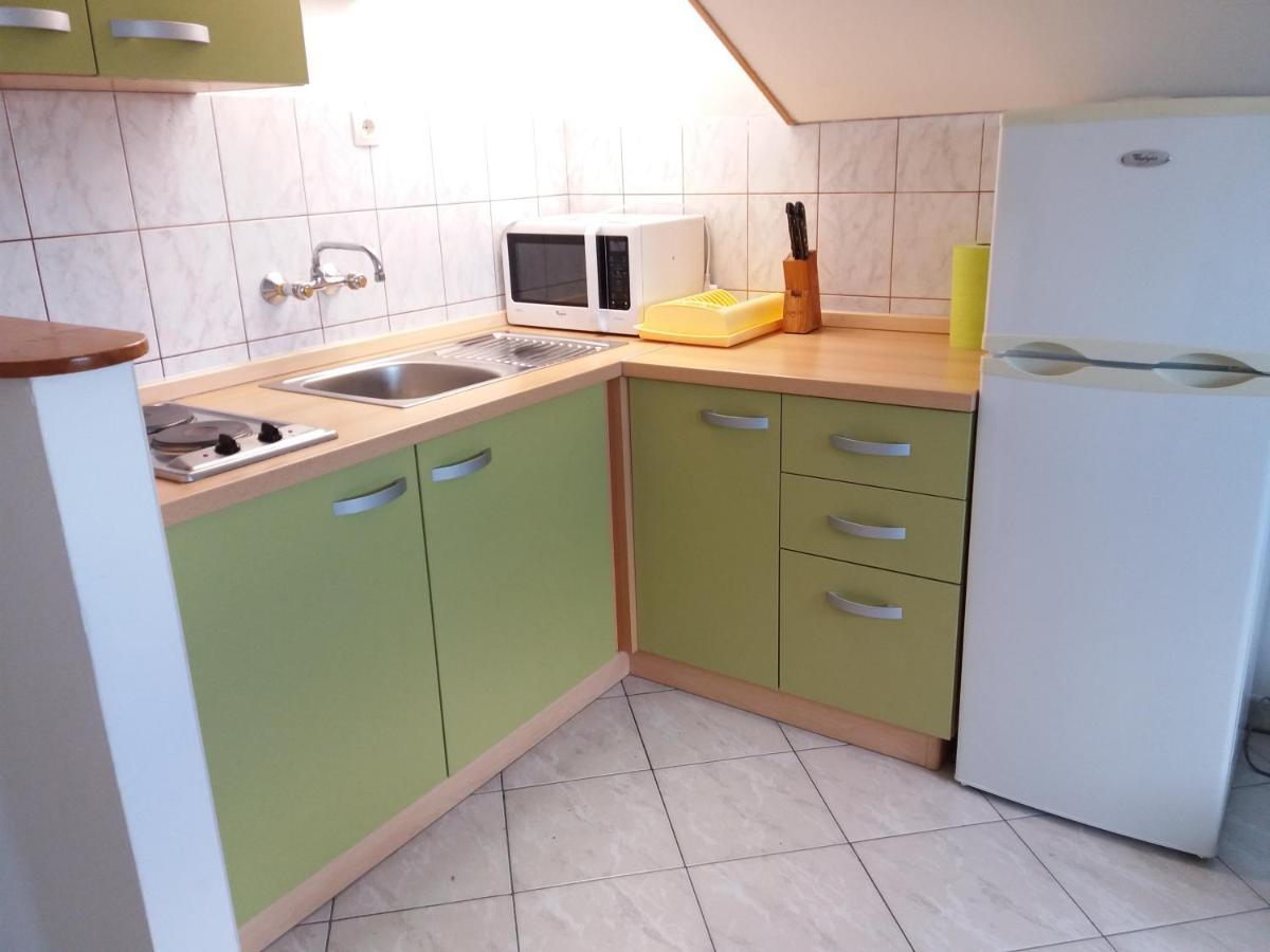 Apartmani Lana 布罗达里卡 外观 照片