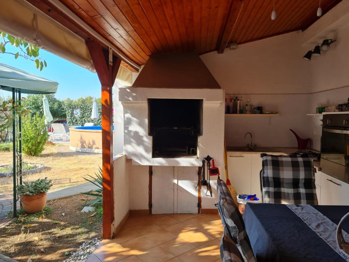 Apartmani Lana 布罗达里卡 外观 照片